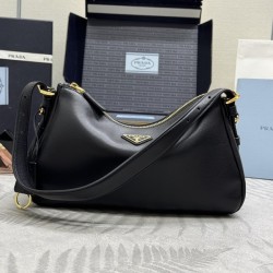 프라다 Aimee 에메 미디엄 레더 숄더 1BC229