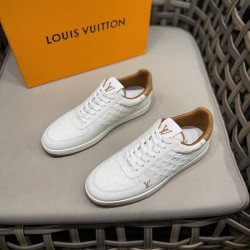 루이비통 리볼리 스니커즈 카멜