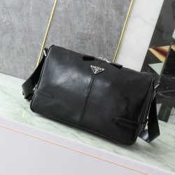 프라다 크로스백 숄더백 블랙 (정품 퀄)