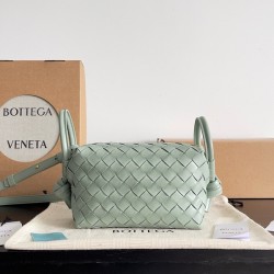 보테가베네타 스몰 루프 백