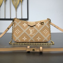 루이비통 이지파우치온 스트랩 베이지 M81137