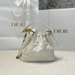 디올 졸리 버킷백 스몰 매크로 까나쥬