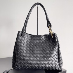 보테가 베네타 안디아모 파라슈트 라지