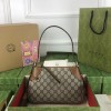 구찌 GG 엠블럼 스몰 숄더백 815218