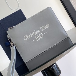 디올 CD 1947 시그니처 A5 클러치