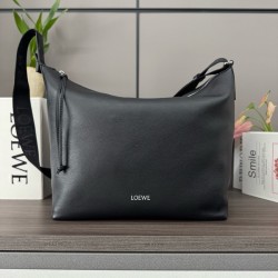 로에베 큐비 크로스 바디백 블랙