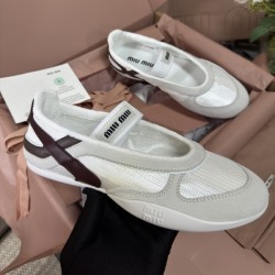 미우미우 김나지움 스웨이드 발레리나