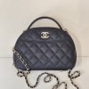 샤넬 25C 볼링백 크루즈 하프문 탑핸들 AP4438