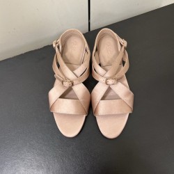 로로피아나 유키 샌들