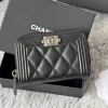샤넬 보이 램스킨 은장 카드지갑 A80602