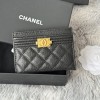 샤넬 보이 캐비어 카드슬롯 지갑