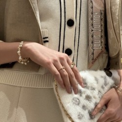 루이비통 마이 LV 펄 리버 진주 팔찌