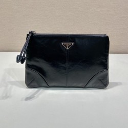 프라다 레더 클러치 2NH006A