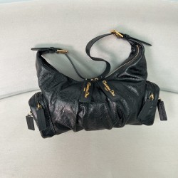 디올 그랜드 투어 멀티 포켓 미디엄 블랙