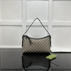 구찌 GG 엠블럼 미디엄 숄더백 847449