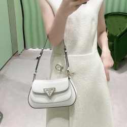 프라다 브러쉬드 레더 숄더 1BD345