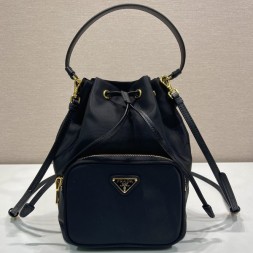 프라다 듀엣 리나일론 버킷백 1BH038