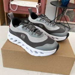 로에베 x On 클라우드틸트 2.0 스니커즈