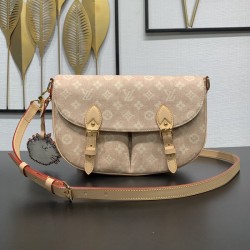 루이비통 이스케이프 M15134