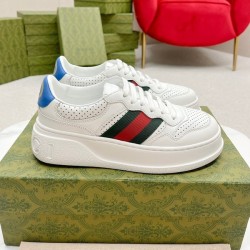 구찌 청키 B 스니커즈