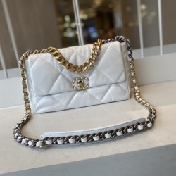 샤넬 19백 램스킨 라지 AS1161