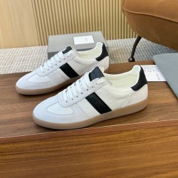 톰포드 아처 스니커즈