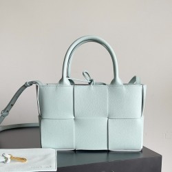 보테가 아르코 미니 709337 25cm