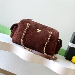 샤넬 26FW 브라운 스웨이드 금장체인 숄더 AS5791