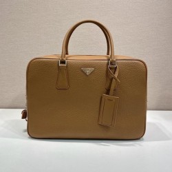 프라다 비텔로 레더 토트백 2VE027