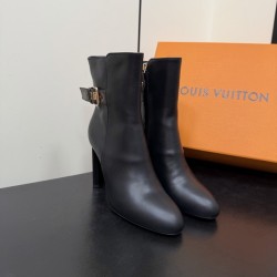 루이비통 실루엣 앵클 부츠