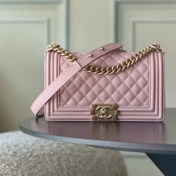 샤넬 보이백 미디움 캐비어 보이백 A67086 (2종)