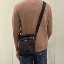 프라다 리나일론 테수토 메신저 2VH112